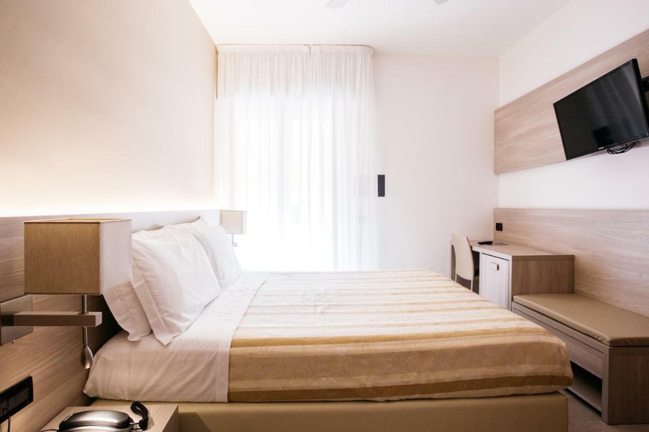Hotel Angelo 3*